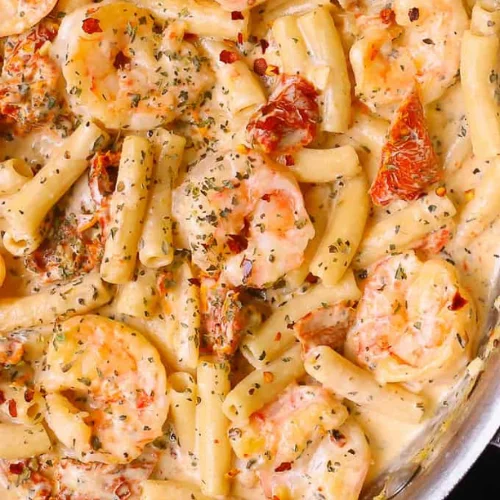 Pasta with Creamy Mozzarella Shrimp