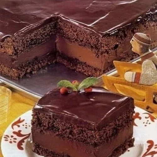 Mocha Layer Cake Filled with Chocolate and Rum