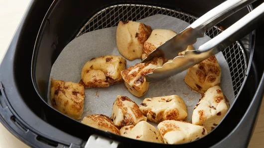 Air Fryer Cinnamon Roll Bites: Crispy Cinnamon Sugar Delights-receipster.com