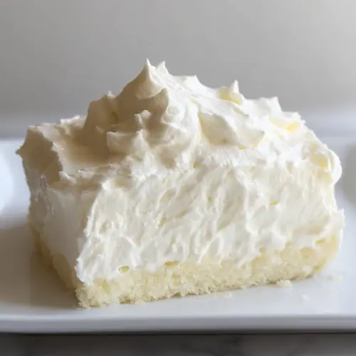 5-Minute Miracle: The Fluffiest Cool Whip Pudding Frosting You’ll Ever Taste!