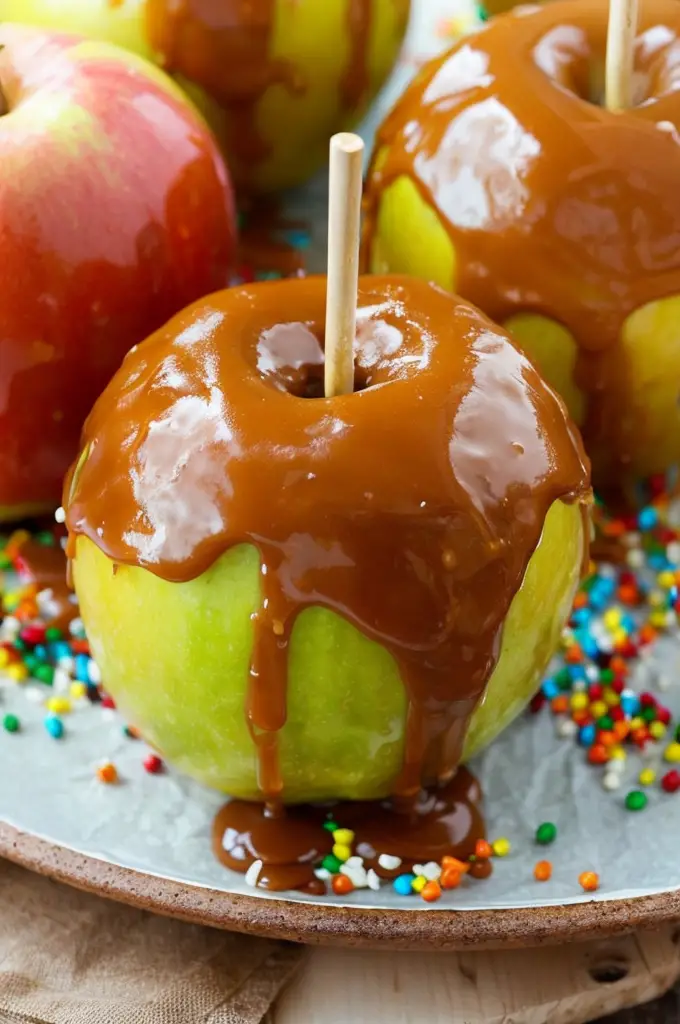 Irresistible Homemade Caramel Apples Perfect for Fall Treats