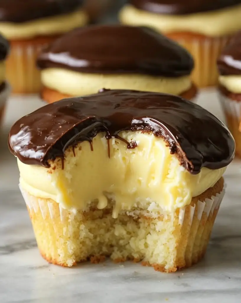 Irresistible Boston Cream Pie Cupcakes – Homemade Delight